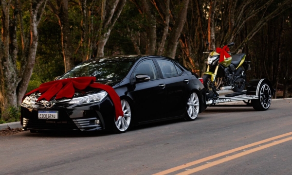 COROLLA 2019 XEI + HORNET 2012
